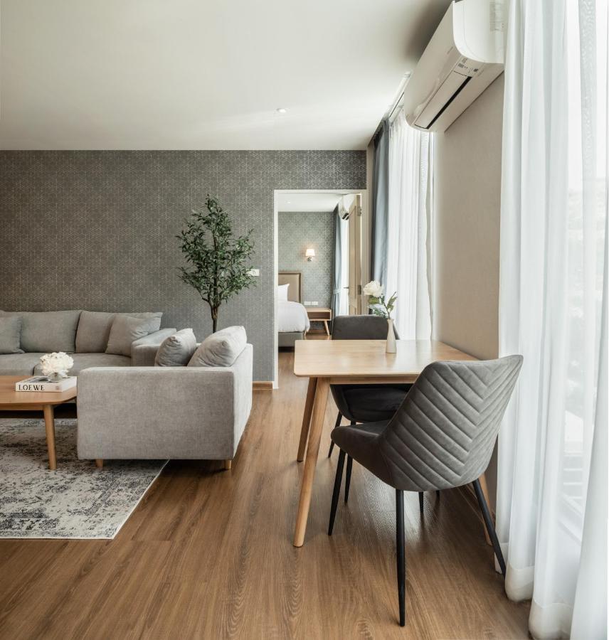 Lucky Hotel Бангкок Экстерьер фото